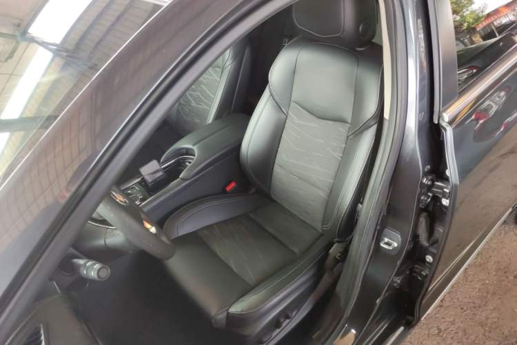 Used Cadillac ATS-L 2014 25T Comfort Model
