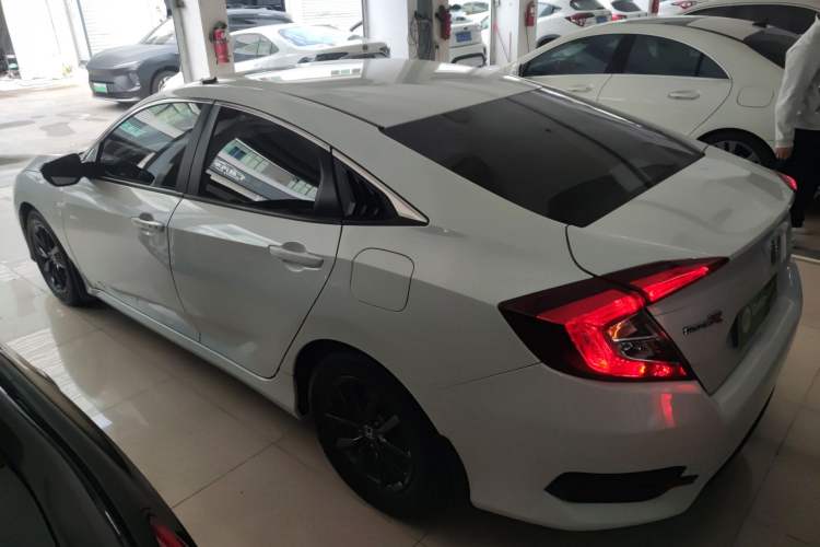 Used Honda Civic 2019 220TURBO CVT Dynamic Edition China VI
