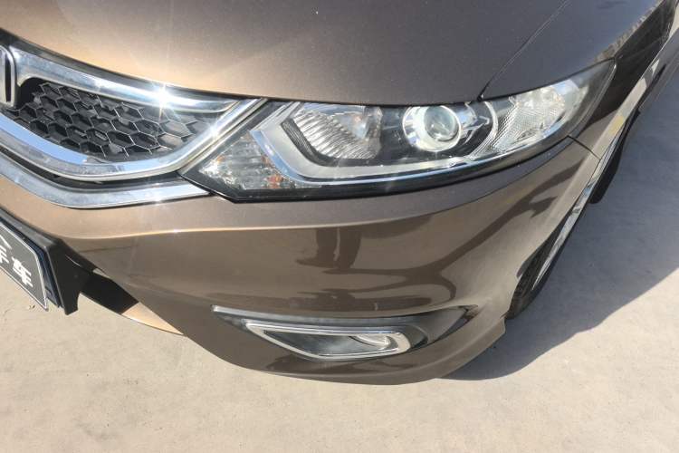 Used Honda Jade 2013 1.8L automatic Comfort version 5 seats