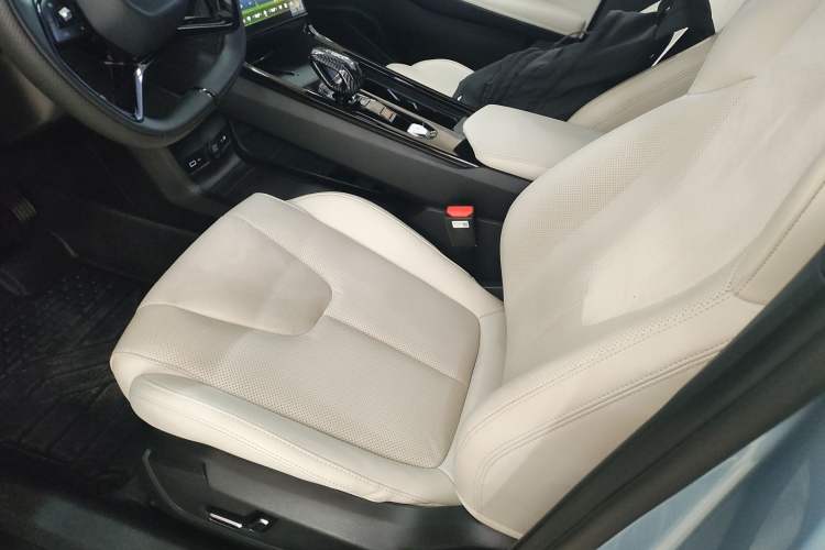 Used Geely Auto Emgrand X7 Sport 2023 Boyue COOL 1.5TD ZhiZun Edition Left Front Seat