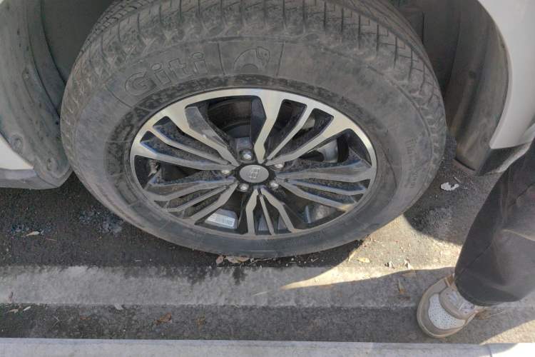 Used Geely Auto Vision X6 2018 1.8L Manual 4G Connect Luxury Edition Right Front Wheel Hub