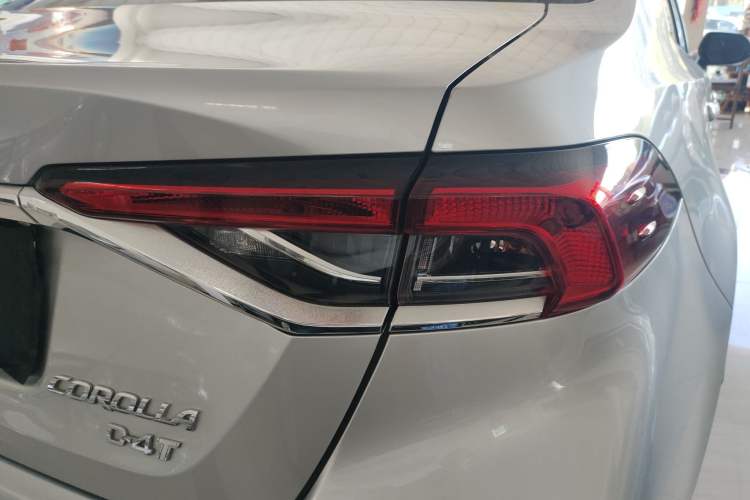 Used Toyota Corolla 2021 1.2T S-CVT Luxury Edition
