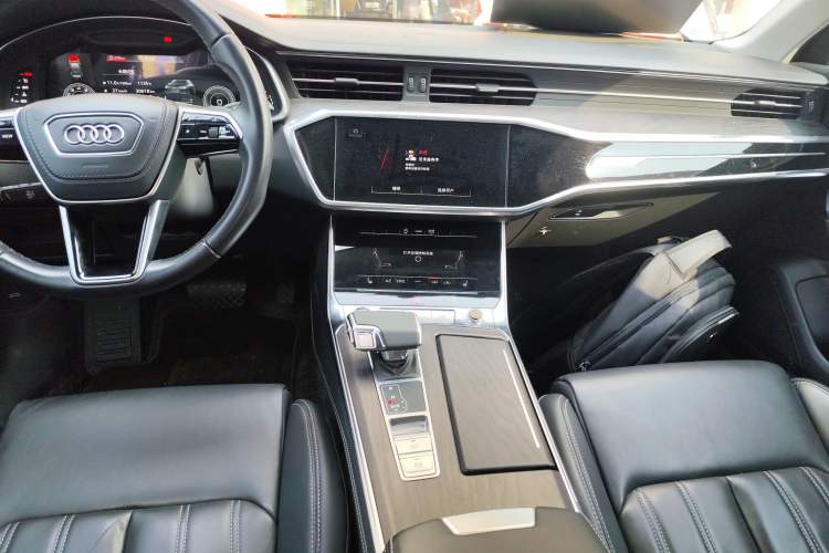 Used Audi A6L 2023 Updated 45 TFSI quattro Prestige Elegant Edition
