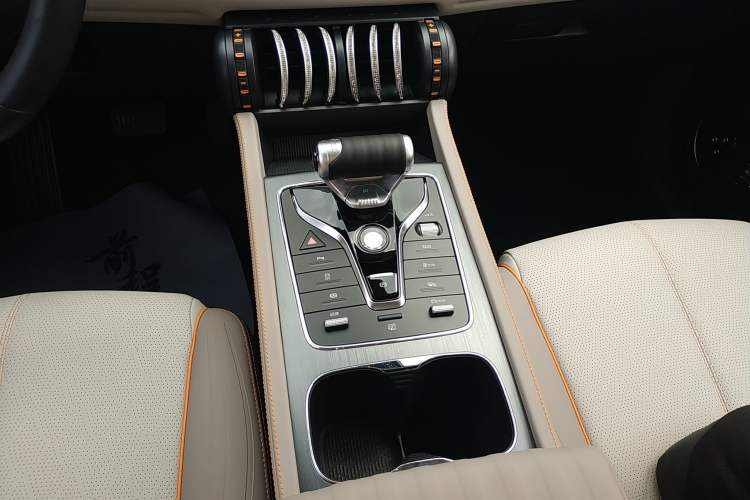 Used BYD Yuan PLUS 2023 Champion Edition 430KM Superior Model Gear Lever