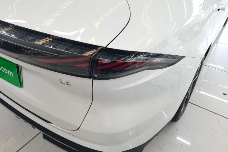 Used Geely Galaxy L6 2024 125km PLUS Dragon Edition Right Rear Taillight