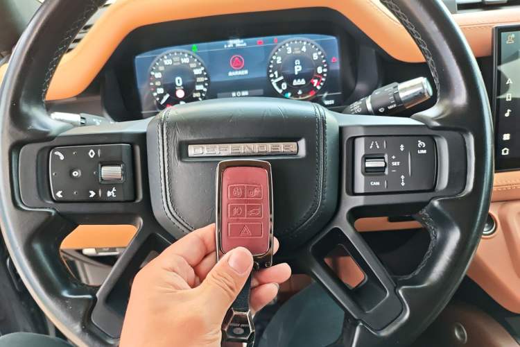 Used Land Rover Defender 2021 110 P400 Dark Special Edition Vehicle Key