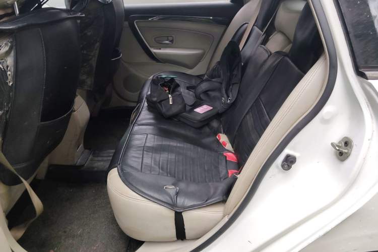 Used Dongfeng Aeolus A60 2016 1.5L Manual Luxury Version
