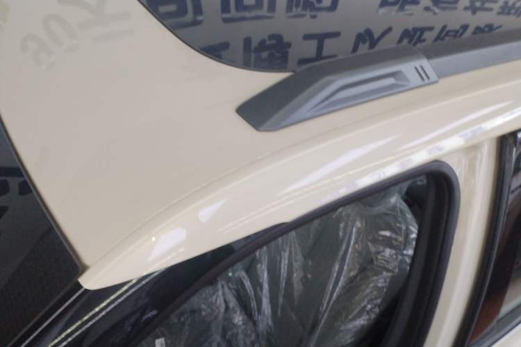 Used Dongfeng NAMMI 06 2025 401 Ultra
