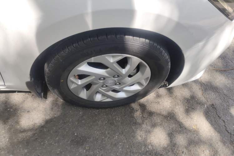 Used Hyundai Verna (new generation) 2020 1.4L Manual GLS Cool Edition Right Front Wheel Hub