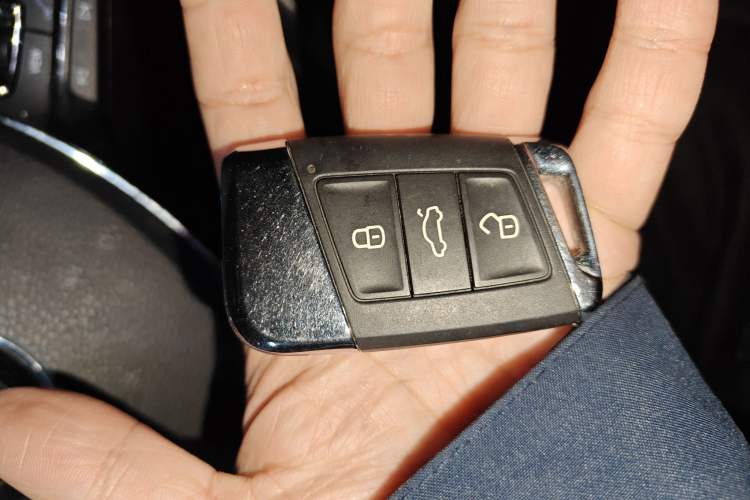 Used Volkswagen Passat 2019 330TSI Elite Edition China VI
