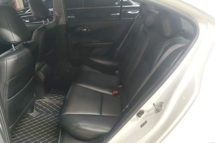 Used Honda Accord 2016 2.0L Comfort Edition
