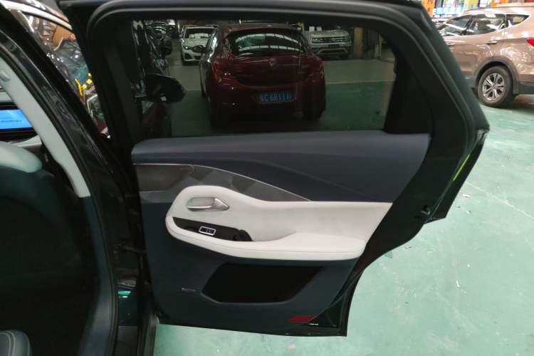 Used ARCFOX Alpha S 2021 708S+ 160kW Right Rear Door Interior