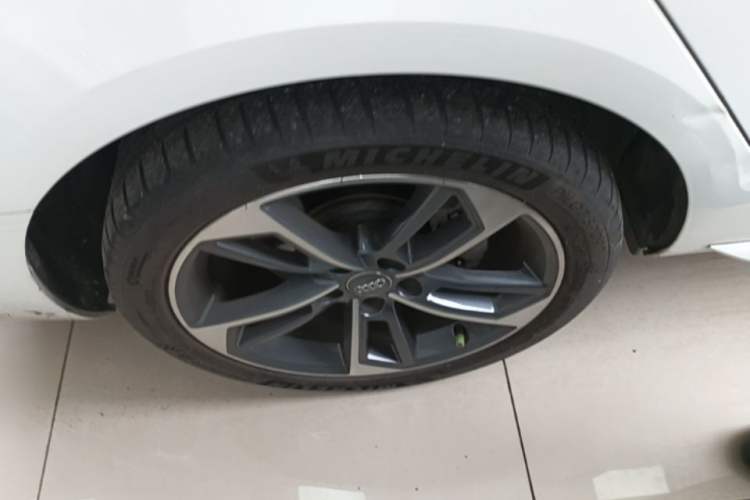 Used Audi A4L 2020 40 TFSI Fashion Dynamic Model
