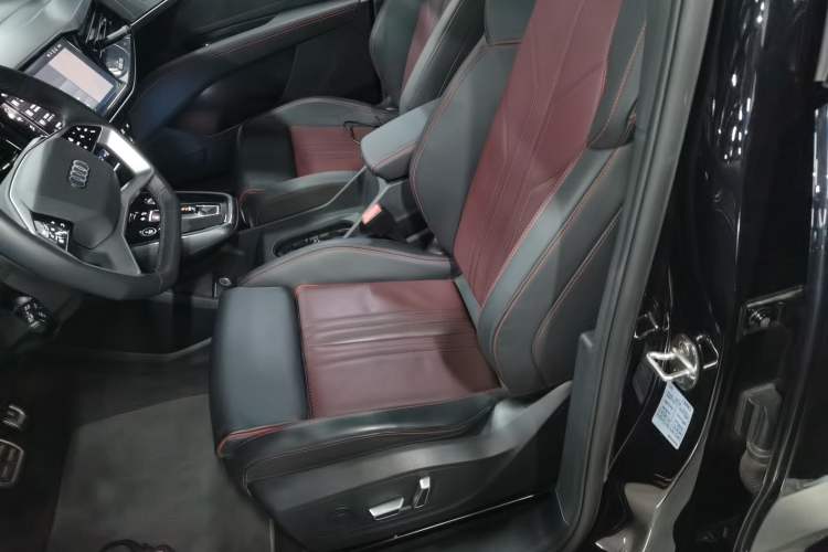 Used Audi Q5 e-tron 2023 40 e-tron Starry Edition Mecha Kit
