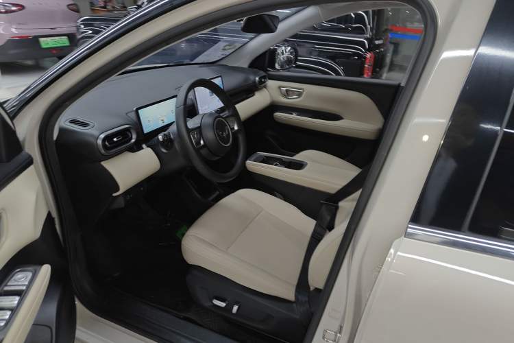 Used Wuling Bingo PLUS 2024 401 km Range 5-Seater Version