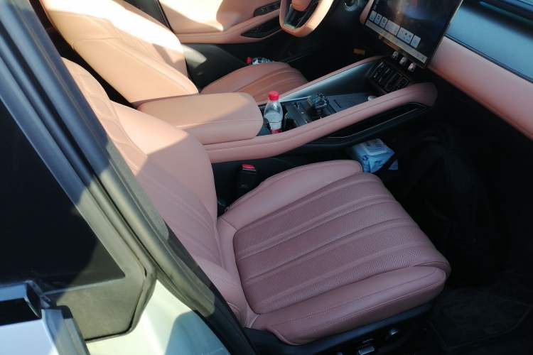 Used BYD Song L EV 2025 Intelligent Driving Version 662 km LiDAR Excellence Edition