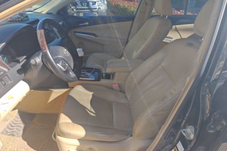 Used Toyota Camry 2015 2.0G Premier Edition
