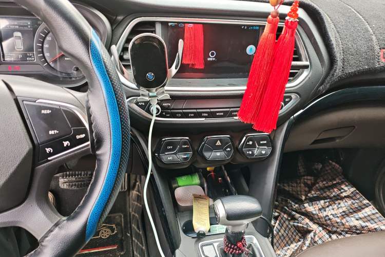 Used GAC Trumpchi GS4 2017 200T G-DCT Two-Wheel Drive Elite Edition
