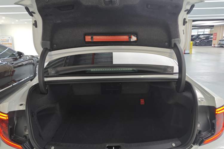 Used Volvo S90 2021 B5 Zhiyuan Luxury Edition