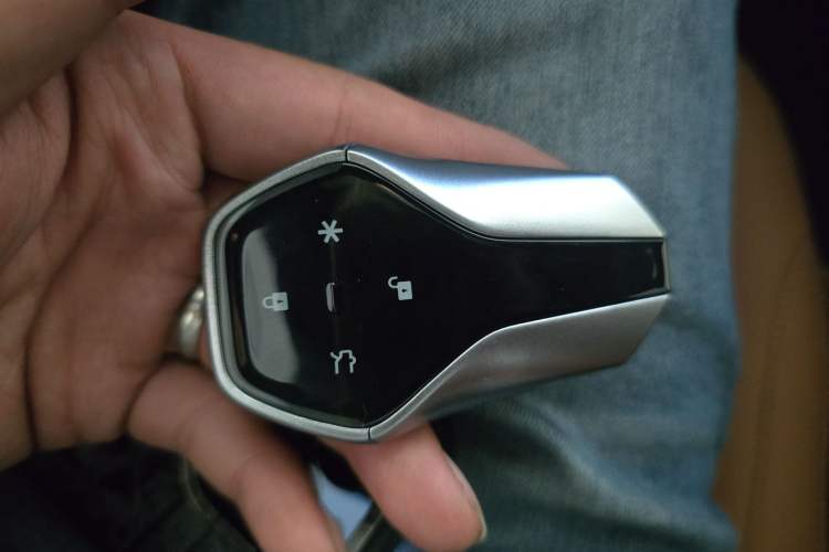 Used Hyptec HL 2025 Model Revised 350 Max Five-Seater LiDAR Edition Vehicle Key