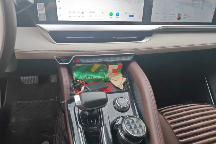 Used Geely Auto Monjaro L 2021 2.0TD DCT EVO Two-Wheel Drive Prestige Version
