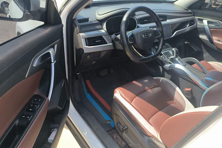 Used Geely Auto Emgrand X7 Sport 2022 1.8TD DCT Zhiya Trim Driver Seat