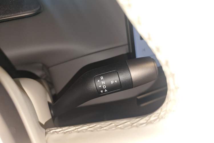 Used Li Auto Li Auto i6 2025 Model Two-Wheel-Drive Standard Type