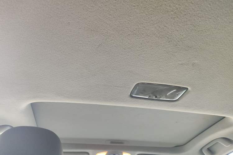 Used Toyota Prius 2012 1.8L Luxury Advanced Edition
