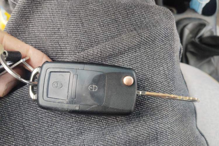 Used Baojun Lechi 2012 Revised Version 1.2L Manual Sporty Edition Dynamic Type
