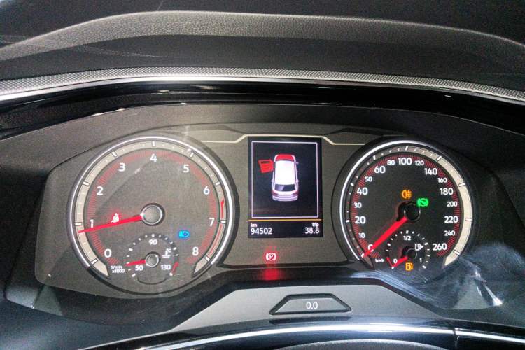 Used Volkswagen Tayron 2020 330TSI Two-Wheel Drive Luxury Smart Connectivity Version
