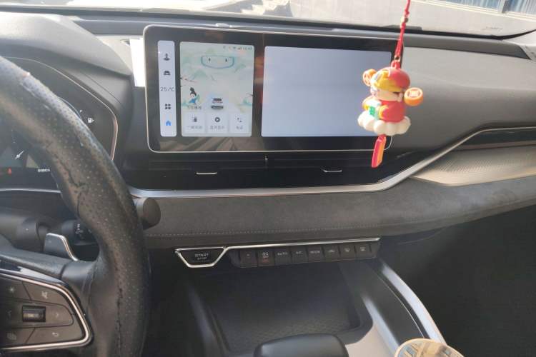 Used Geely Auto Preface 2023 2.0TD "Only This Verdant Green" Edition
