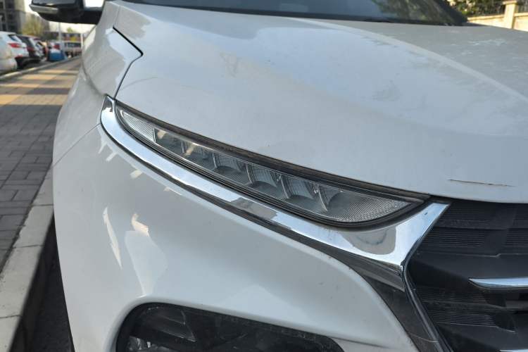 Used Baojun 510 2017 1.5L Manual Luxury Model Right Front Headlight