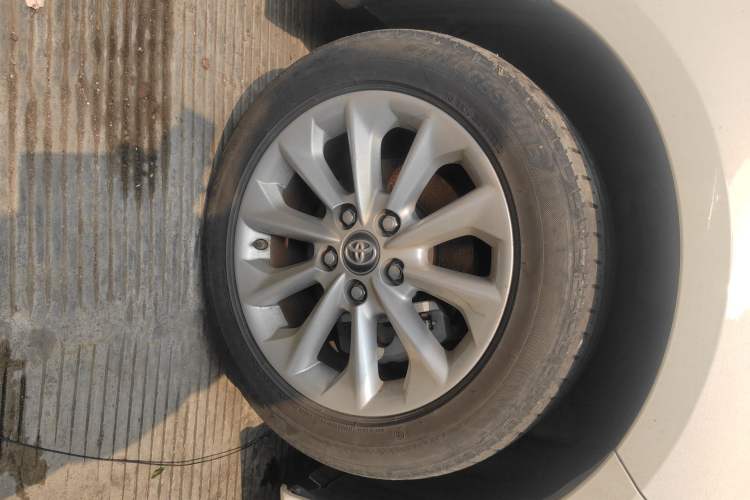 Used Toyota Corolla 2021 1.2T S-CVT Elite PLUS Edition Right Front Wheel Hub