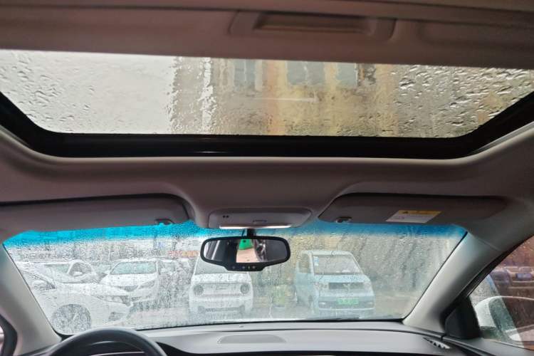 Used Buick GT 2019 18T Automatic Connected Elite Model China VI Standard Headliner