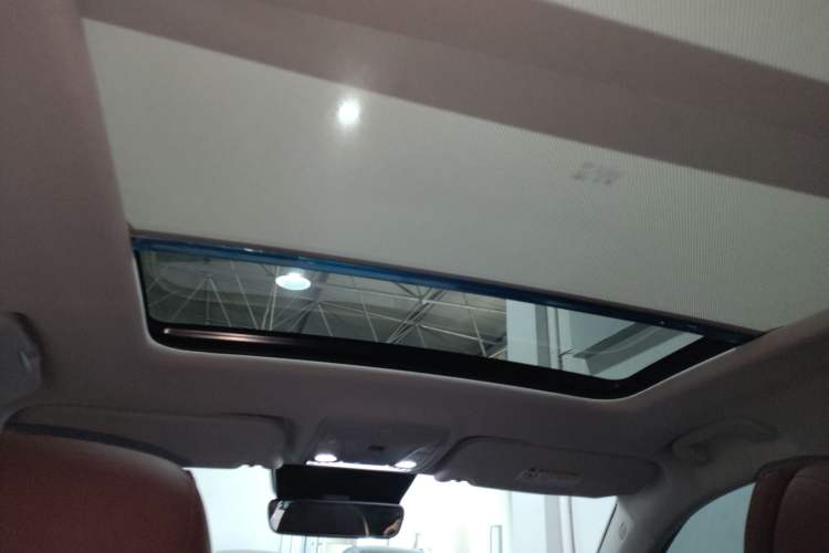 Used Hongqi HS5 2023 2.0T Qixiang Pro Edition