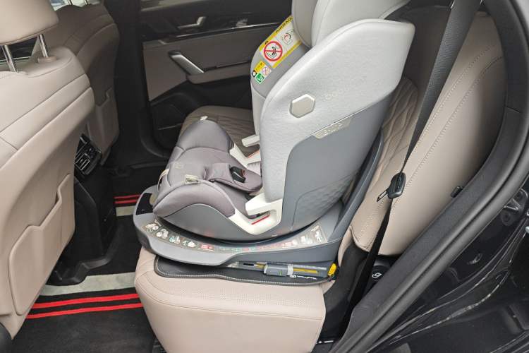 Used BYD Tang New Energy 2024 DM-i Glory Edition 112KM Prestige Model Left Rear Seat