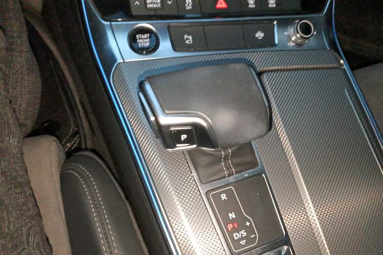 Used Audi A6L New Energy 2020 55 TFSI e quattro
