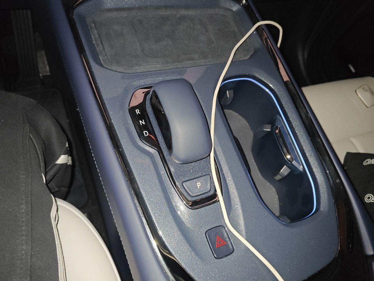 Zeekr 009 2024 GAC Trumpchi Heritage Edition — снимка 14