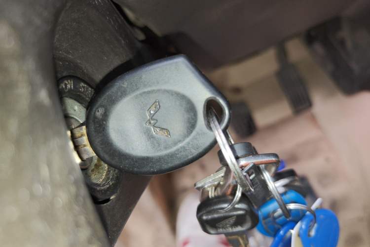 Used Wuling Rongguang 2017 1.5L Extended Basic Version Vehicle Key