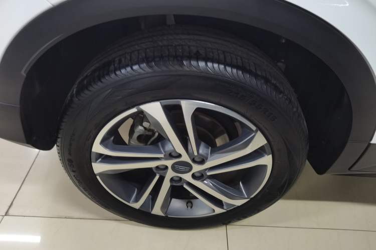 Used Geely Auto Coolray 2021 1.4T DCT Diamond Edition Right Rear Wheel Hub