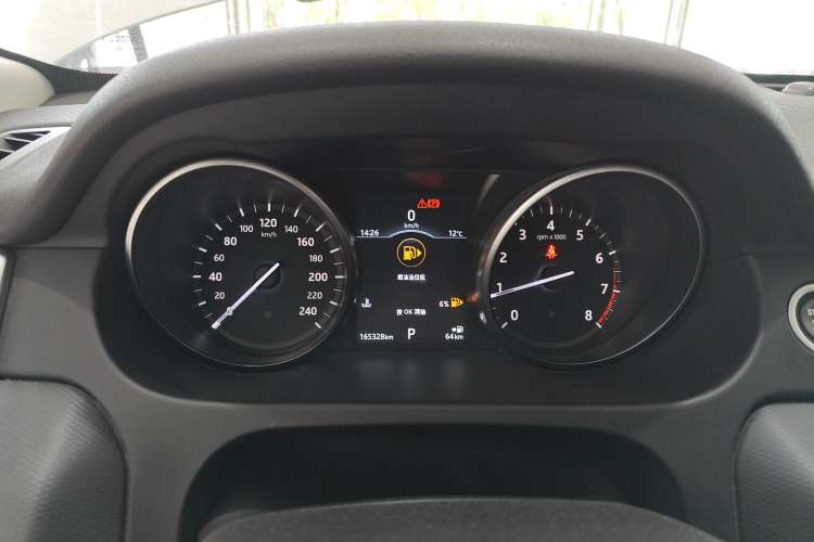 Used Land Rover Discovery Sport 2019 240 PS SE Dynamic Version China VI Standard