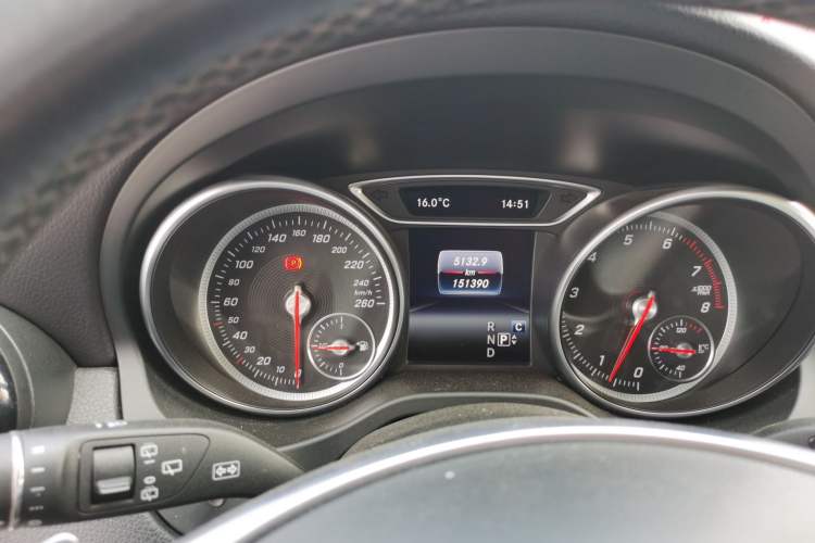 Used Mercedes-Benz GLA 2019 GLA 200 Dynamic Edition Instrument Cluster