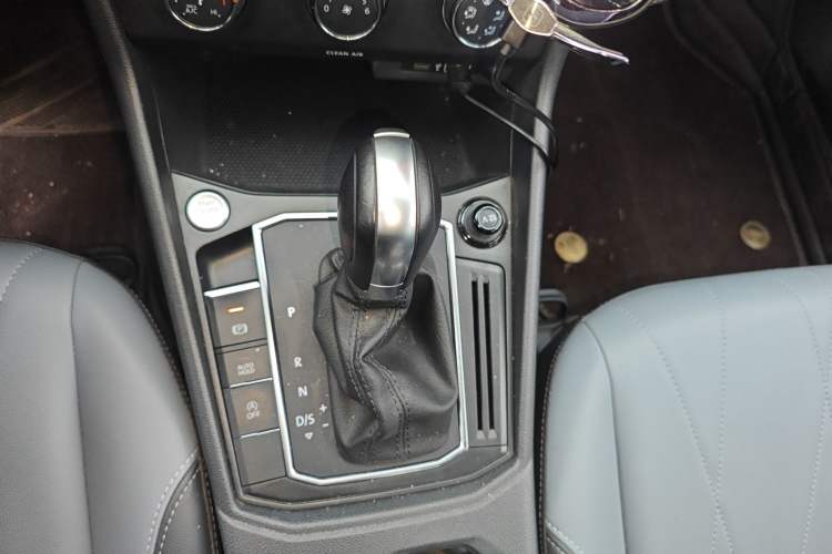 Used Volkswagen Lavida 2023 Revised Version 1.5L Automatic Starry Sky Edition – 5 Million Units
