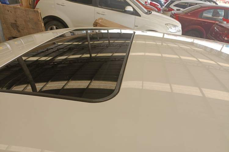 Used Volkswagen Polo 2018 1.5L Automatic Enjoyment Model Roof