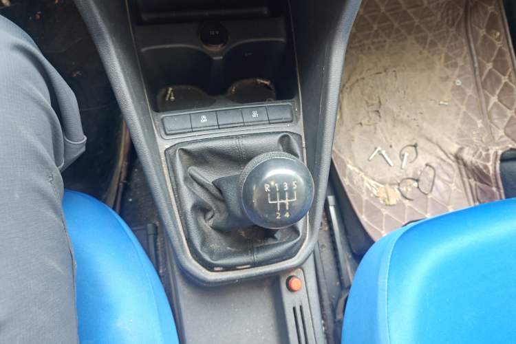 Used Jetta VA3 2019 1.5L Manual Entry-Level Version Gear Lever