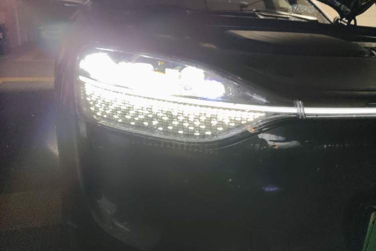 Used Hima AITO M9 2024 Range-Extended Max Edition 42 kWh 6-Seater Version
