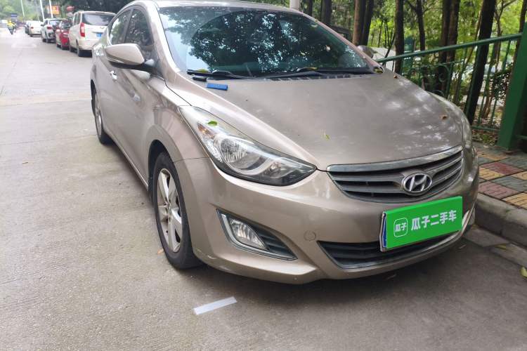 Used Hyundai Elantra (5th Generation / Langdong) 2013 1.6L Automatic Luxury Model Right Front Headlight