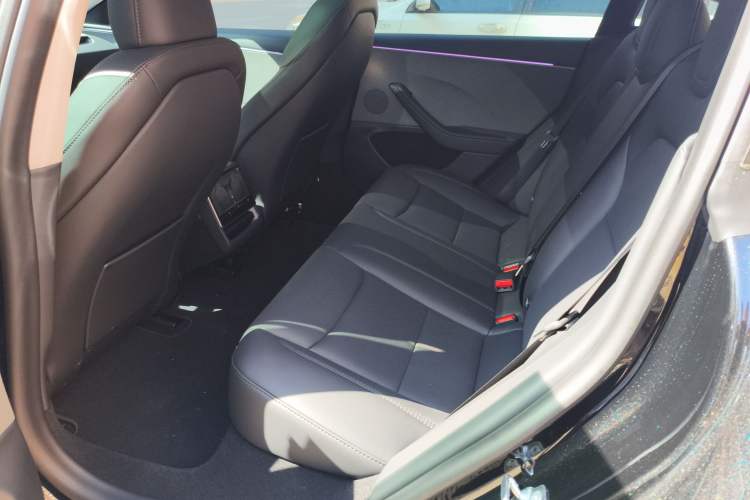 Used Tesla Model 3 2025 Model Revised Rear-Wheel-Drive Version
