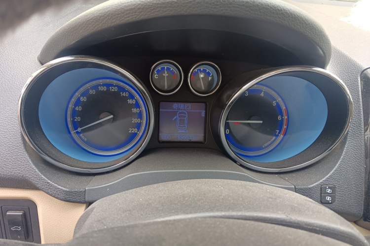 Used Chery E3 2013 1.5L Manual Luxury Model Instrument Cluster