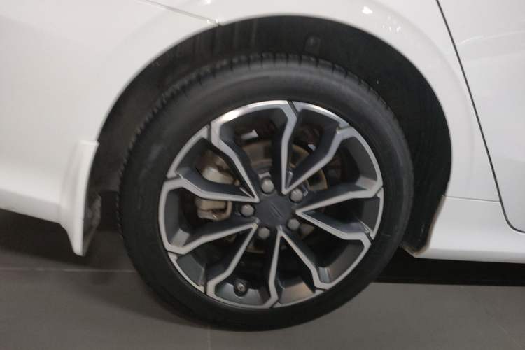 Used Geely Auto Binray 2021 1.4T CVT Asian Games Edition